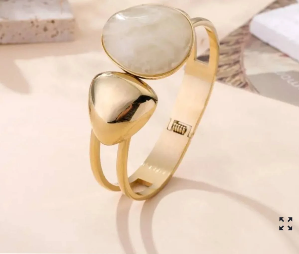 bracelet en résine de couleur