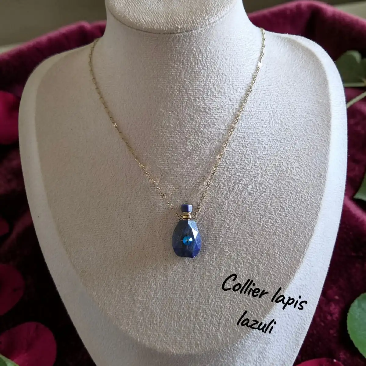 collier pierres
