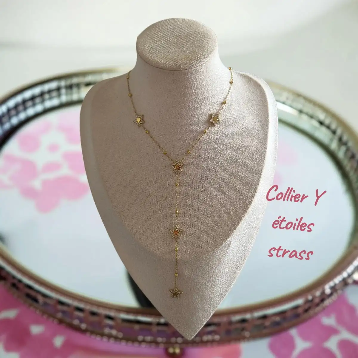 collier y
