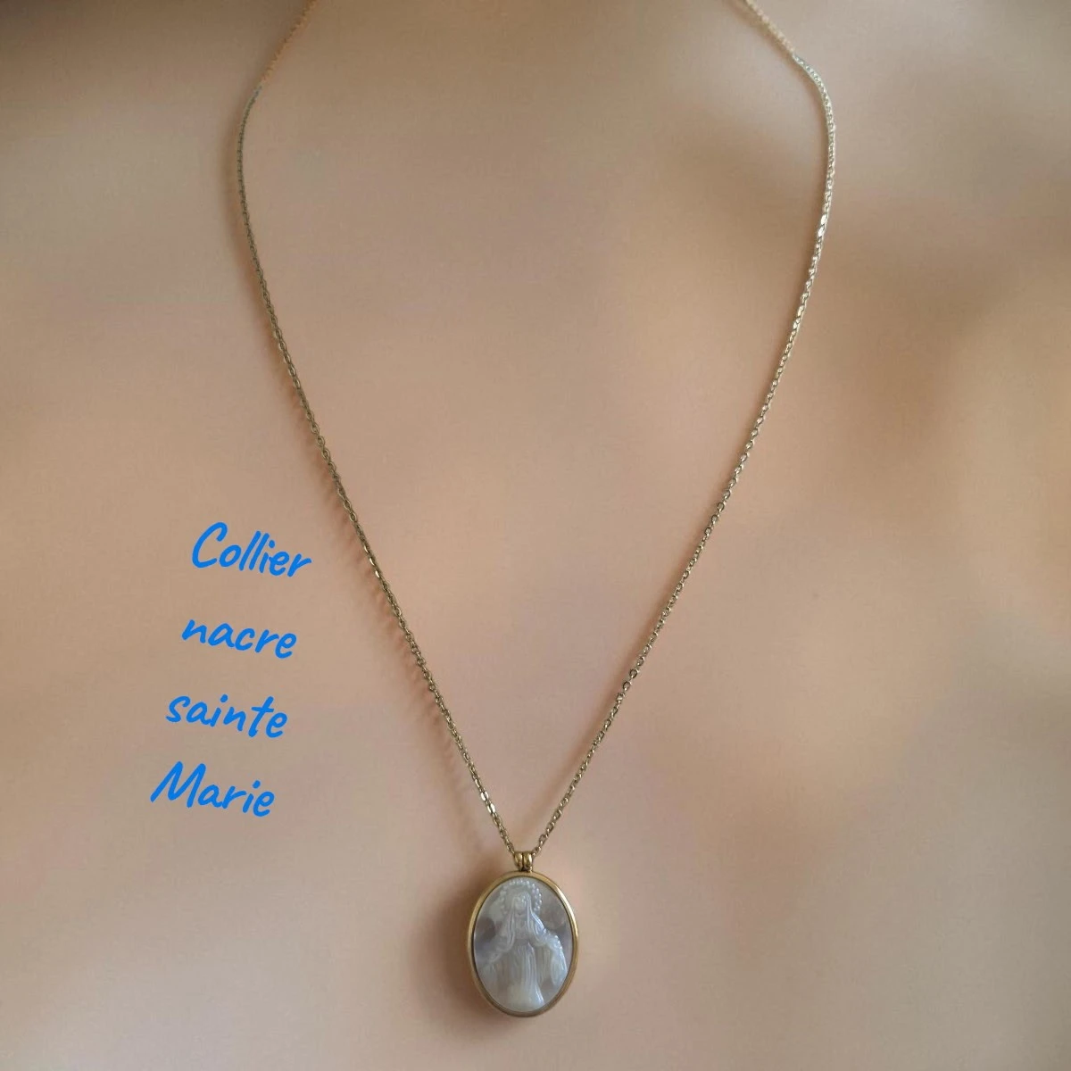 collier pierre