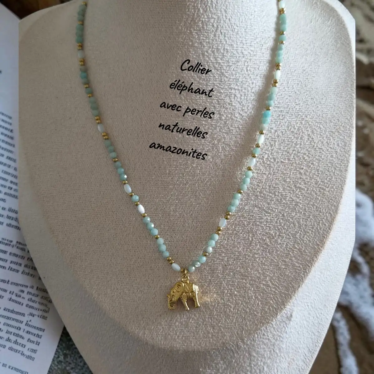 collier pierres