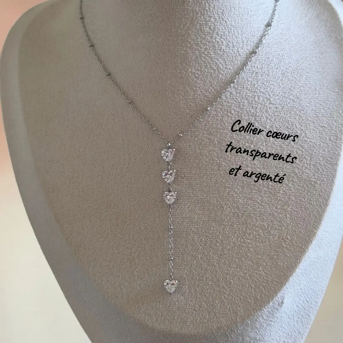collier y
