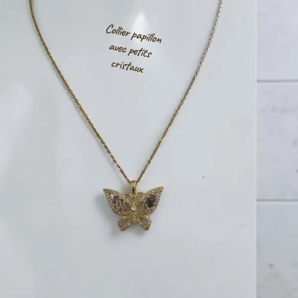 collier papillon