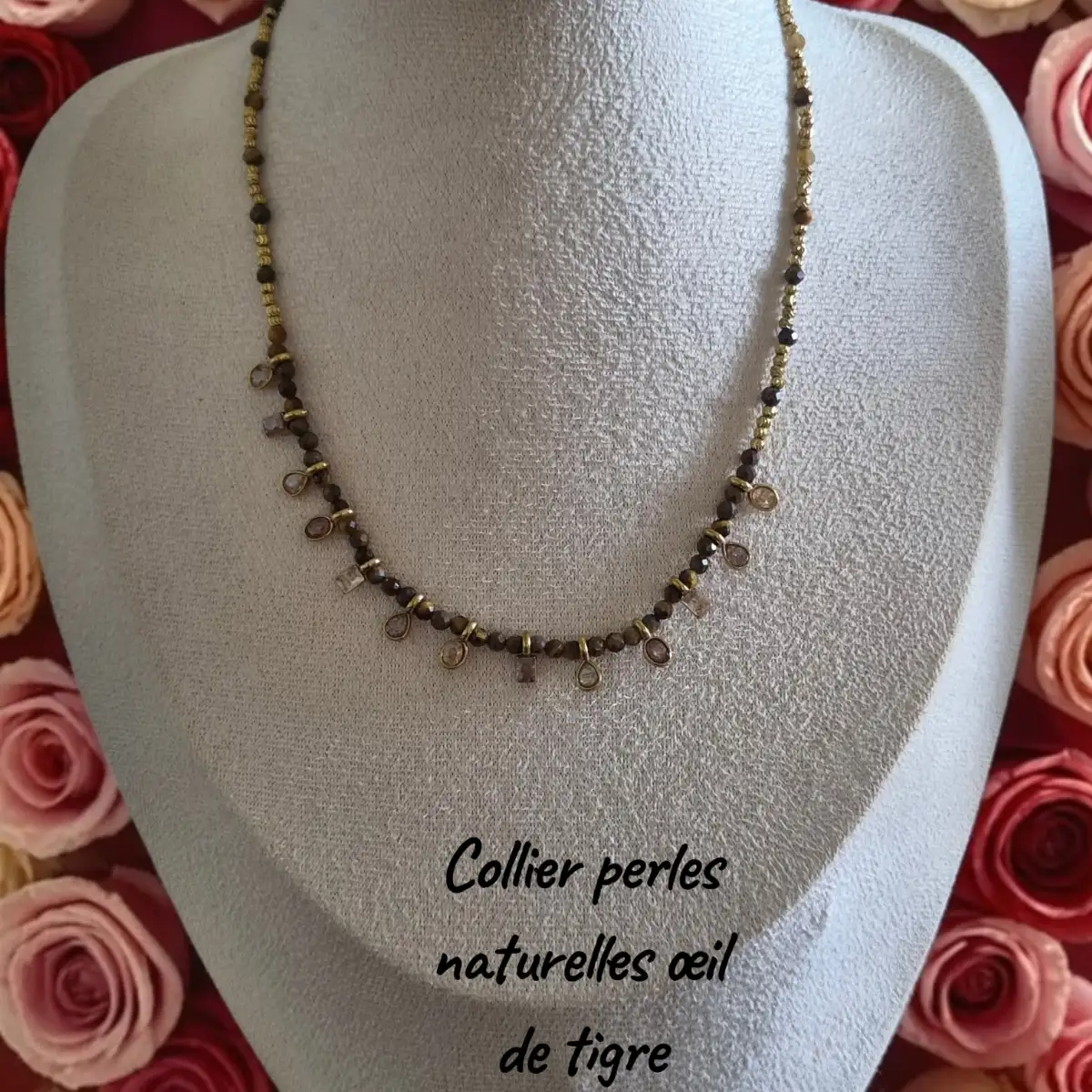 collier pierres